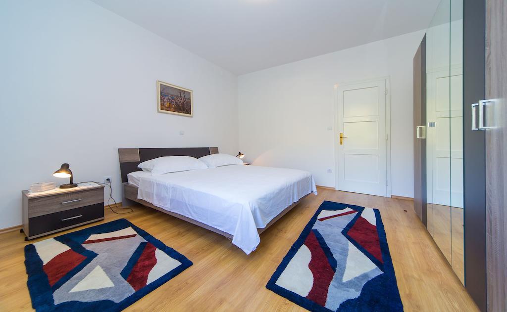 Guest House Katica Затон Екстериор снимка