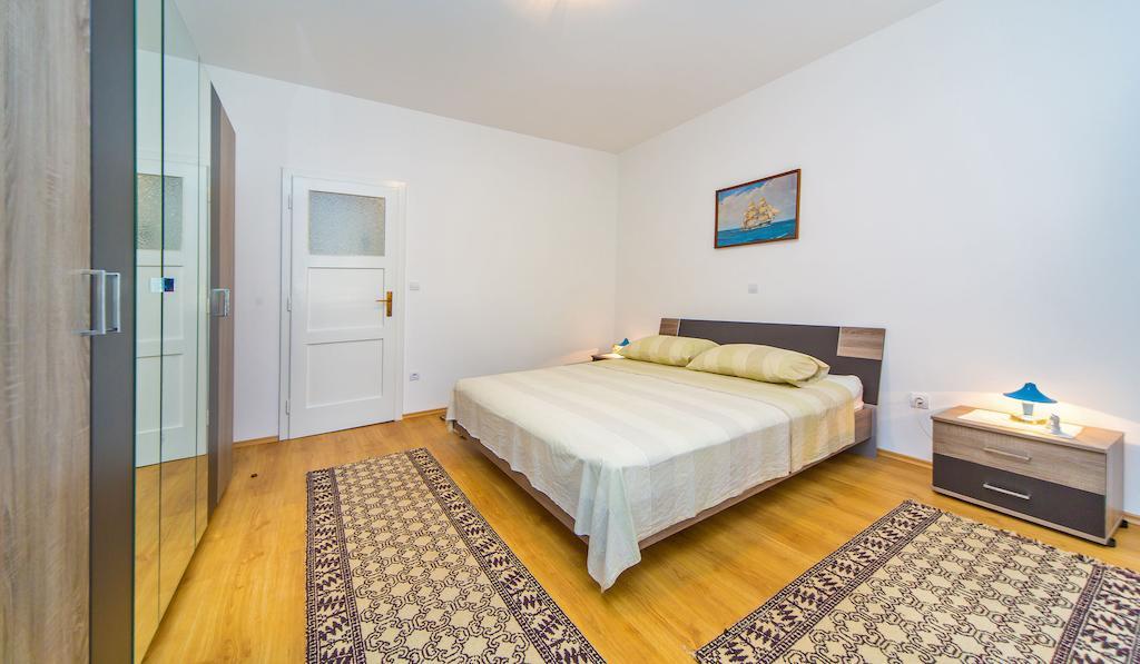Guest House Katica Затон Екстериор снимка