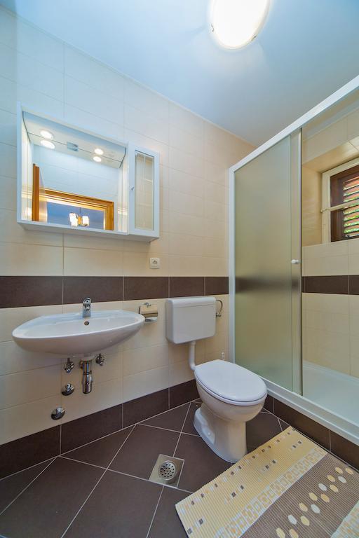 Guest House Katica Затон Стая снимка